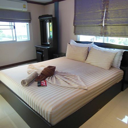 Boomerang Guesthouse And Bar 파타야 외부 사진